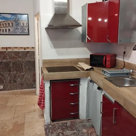 Tres Bel Cosy Et Chaleureux A * Nîmes