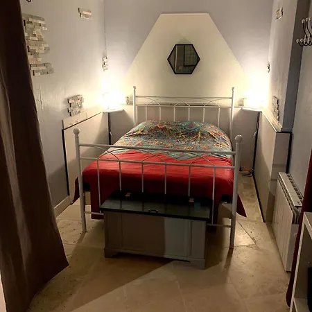 Tres Bel Cosy Et Chaleureux A * 尼姆