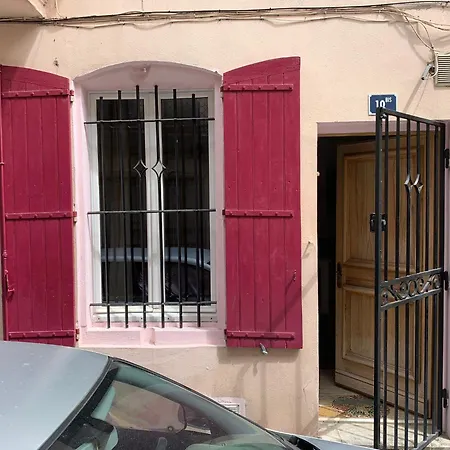 Tres Bel Cosy Et Chaleureux A Nîmes