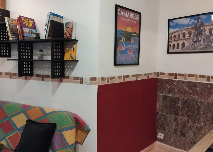 Διαμέρισμα Tres Bel Cosy Et Chaleureux A Νιμ
